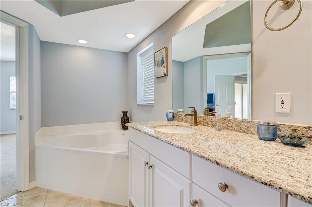 BERMUDA LINKS - Residential