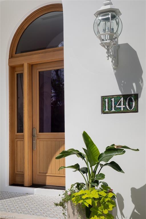 OLDE NAPLES - Residential