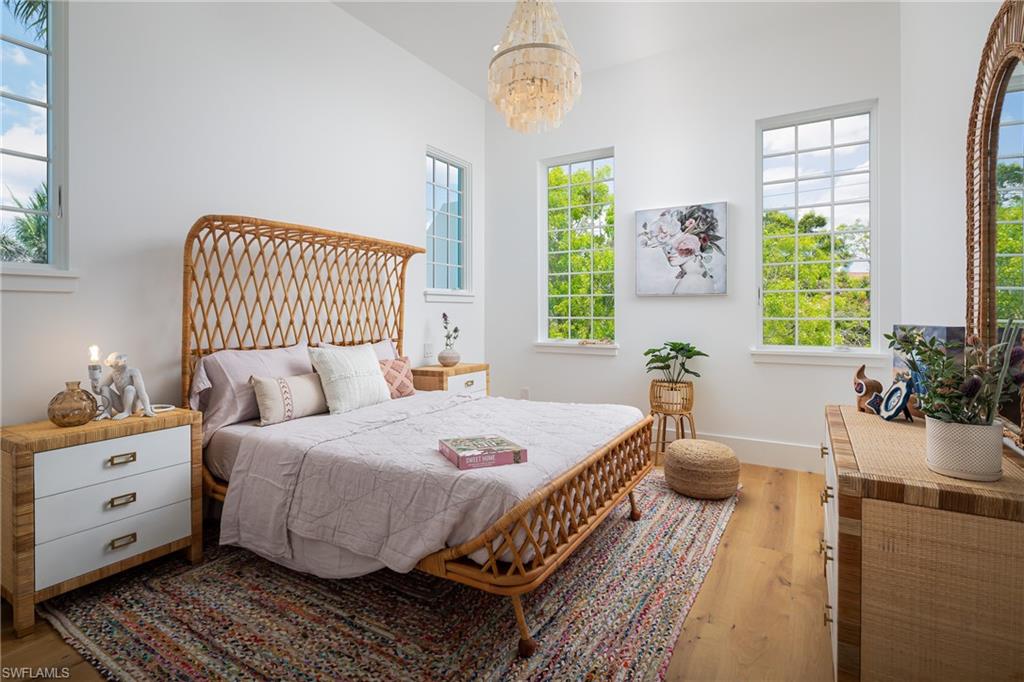 OLDE NAPLES - Residential
