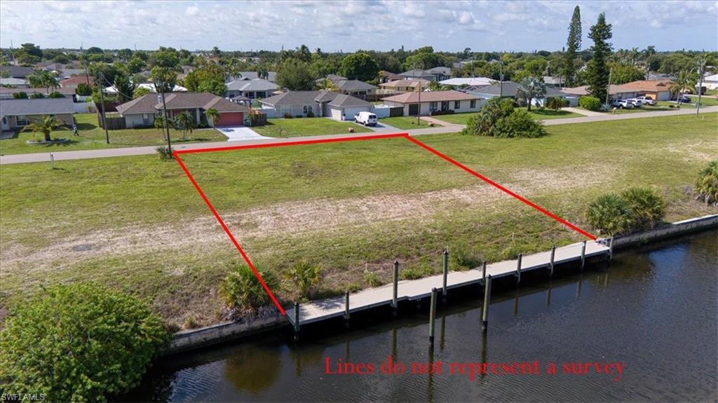 CAPE CORAL - Land