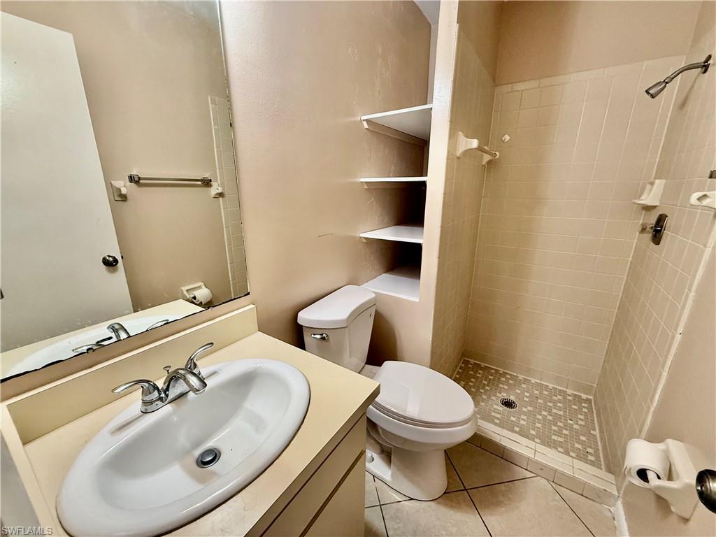 PINEWOOD CONDOMINIUM - Residential