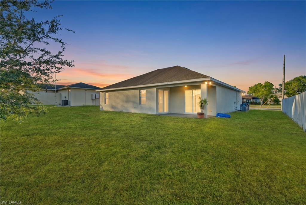 CAPE CORAL - Residential Lease