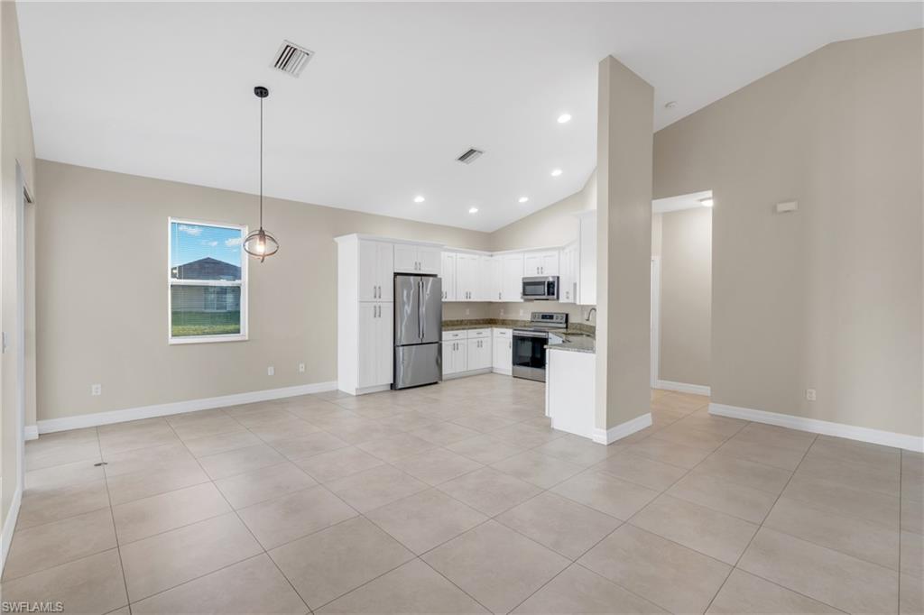 CAPE CORAL - Residential Lease