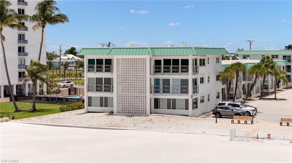 PRIVATEER OF FT MYERS BEACH - Residential