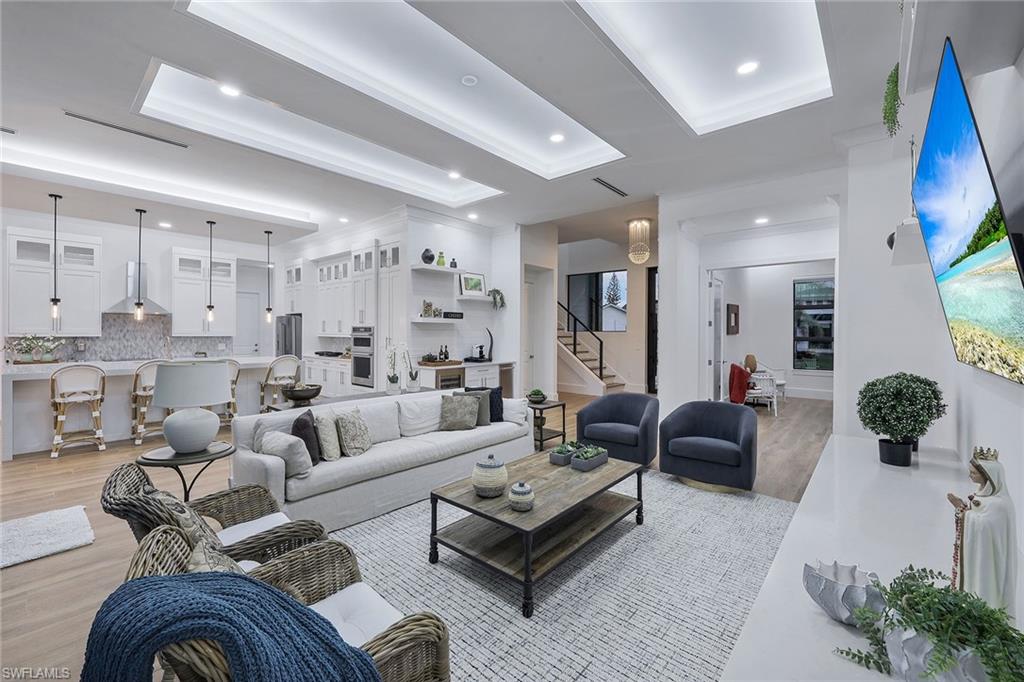 MARCO ISLAND - Residential
