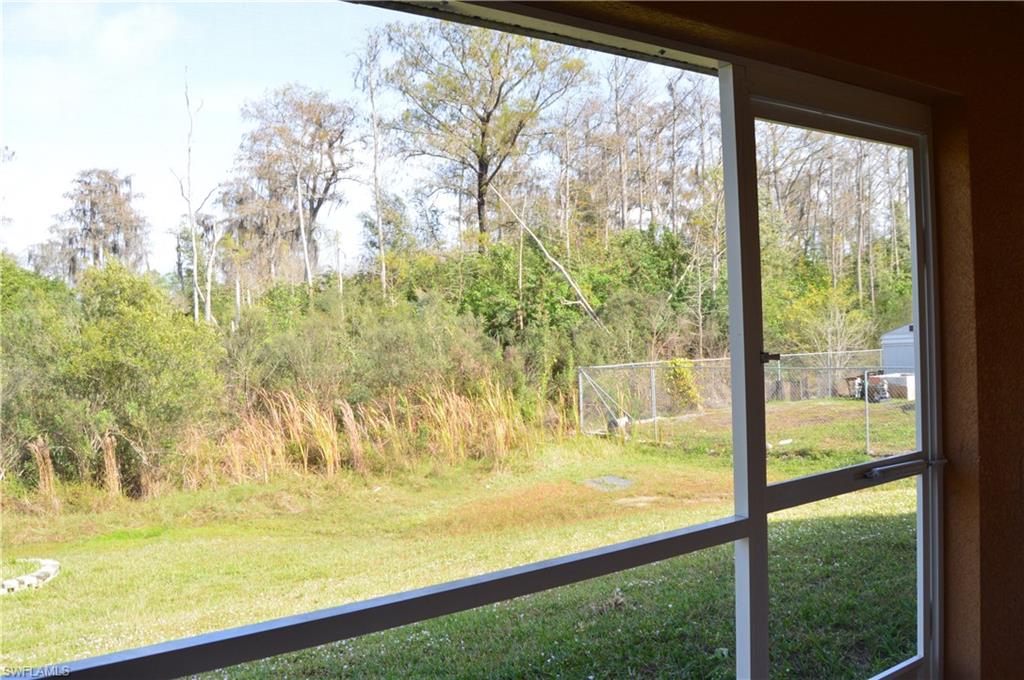 MIRROR LAKES - Residential