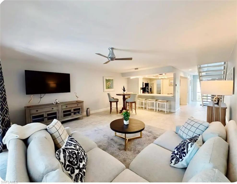 PELICAN RIDGE - Residential