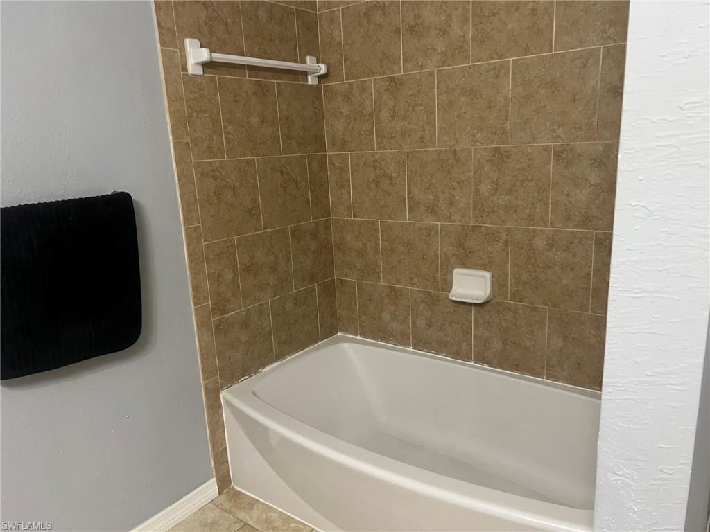 THE TIDES AT PELICAN LANDING - Residential Lease