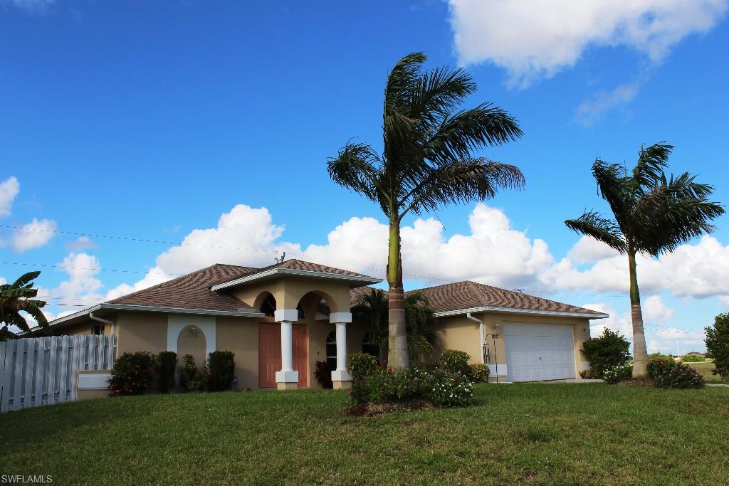 CAPE CORAL - Residential