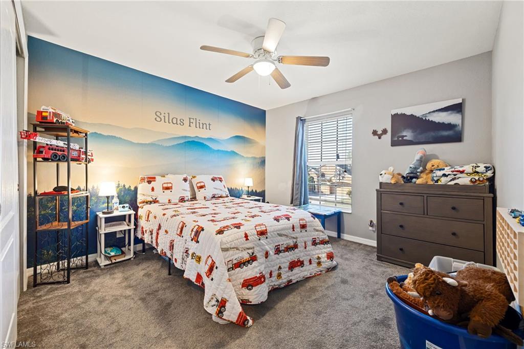 HAMPTON LAKES - Residential