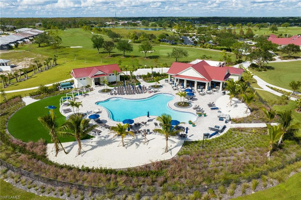 HAMPTON LAKES - Residential