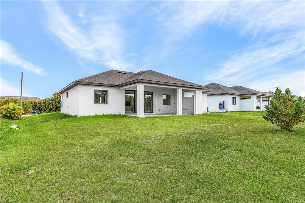 CAPE CORAL - Residential