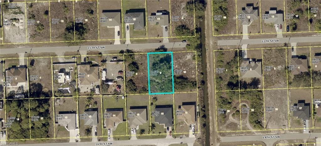 LEHIGH ACRES - Land