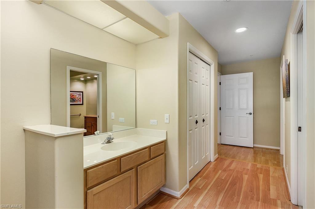 WEDGEWOOD SHERBURNE - Residential