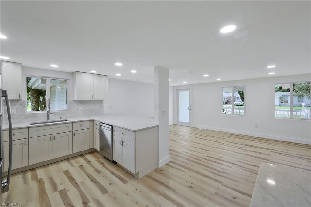 PALMLEE PARK - Residential