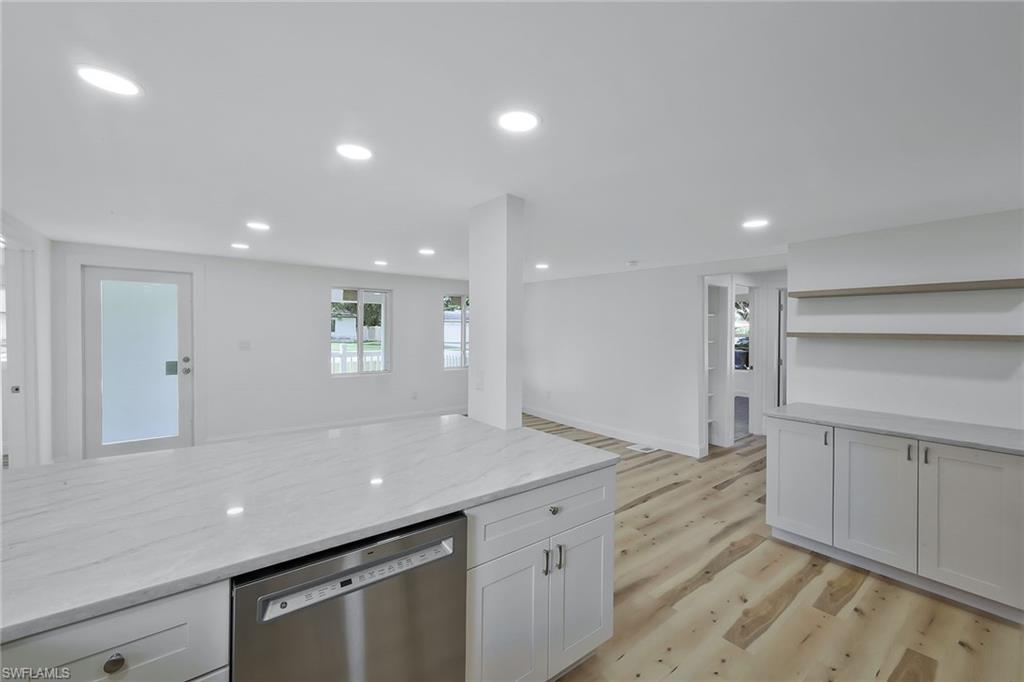 PALMLEE PARK - Residential