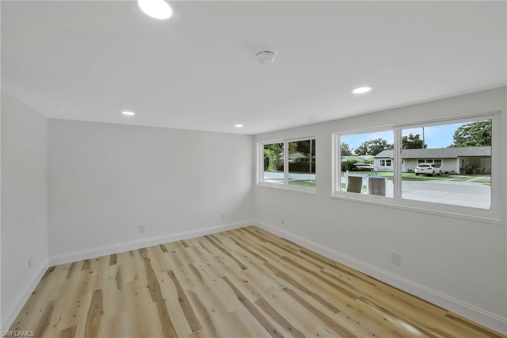 PALMLEE PARK - Residential