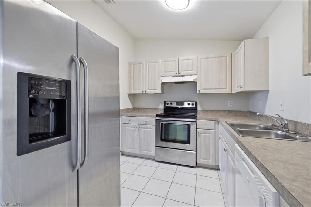 CAPE CORAL - Residential Income