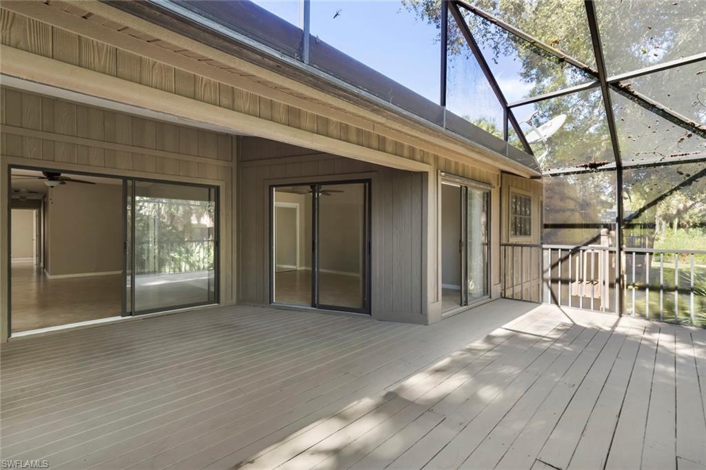 ISLAND PARK VILLAGE - Residential