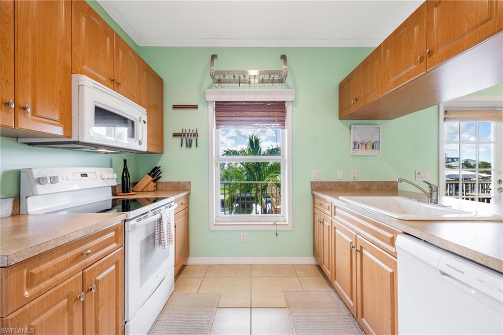 ISLAND HARBORS - Residential