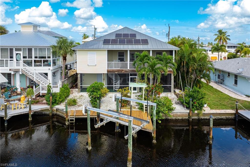 ISLAND HARBORS - Residential