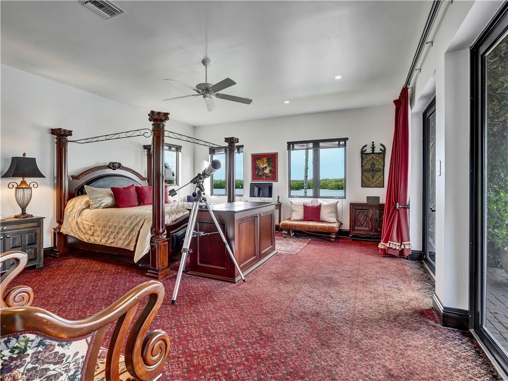 ROYAL HARBOR - Residential