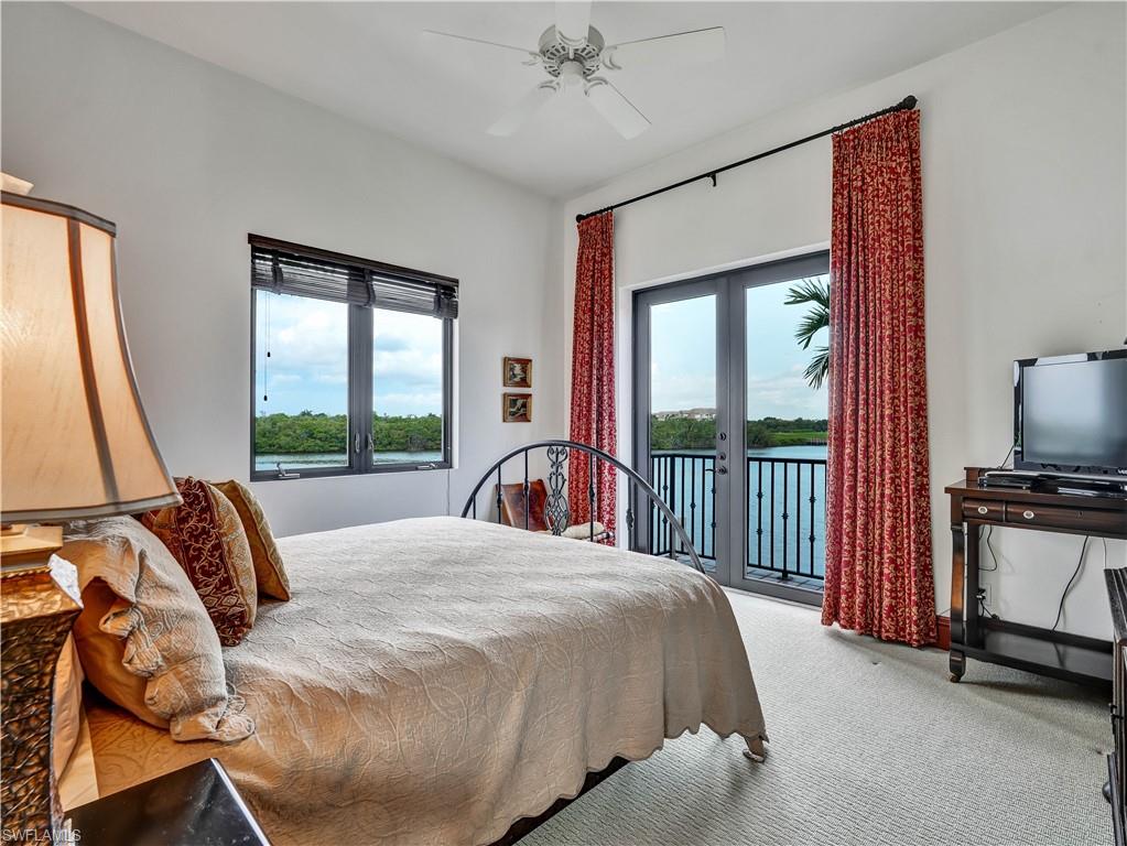 ROYAL HARBOR - Residential