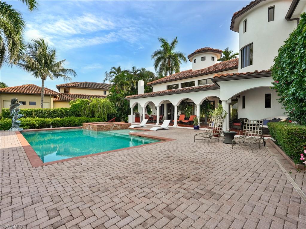 ROYAL HARBOR - Residential