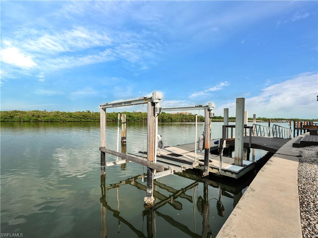 ROYAL HARBOR - Residential