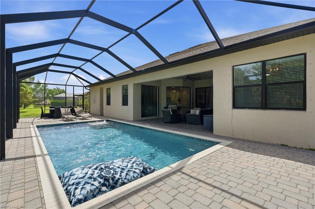 PORTICO - Residential