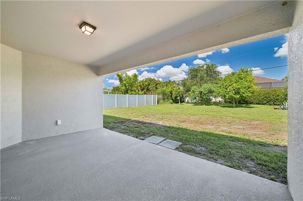 CAPE CORAL - Residential