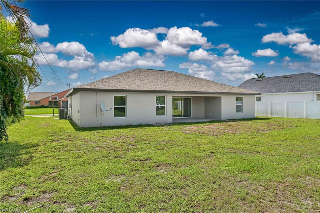CAPE CORAL - Residential