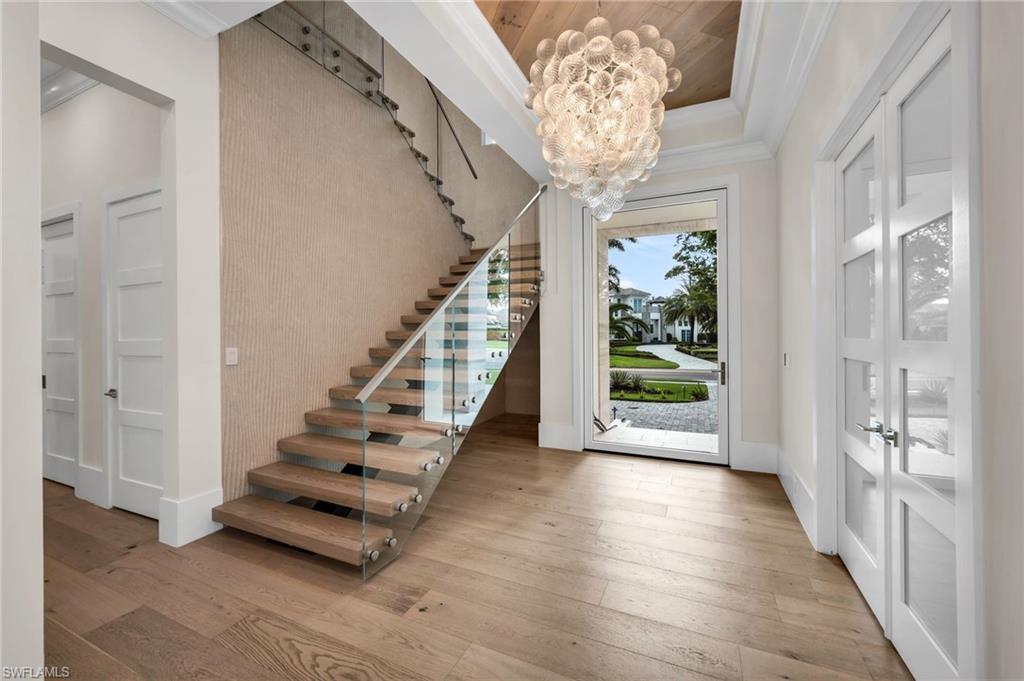 MOORINGS - Residential