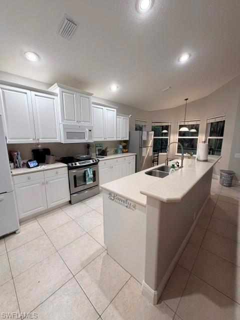 ROOKERY POINTE - Residential