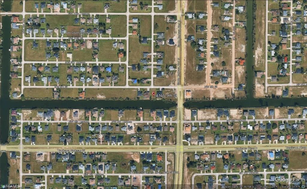 CAPE CORAL - Land