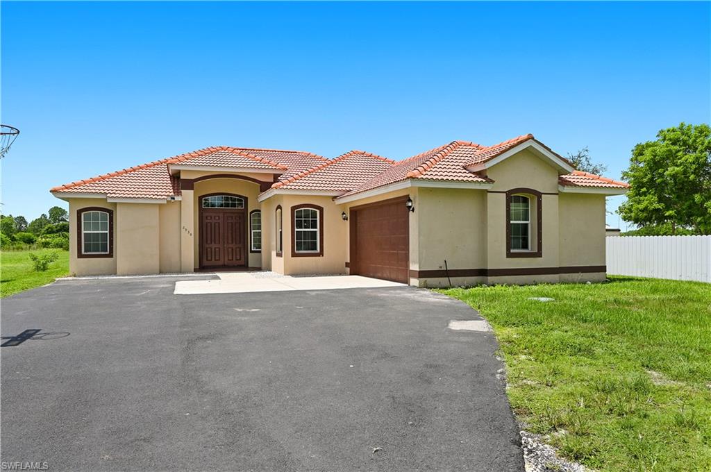 GOLDEN GATE ESTATES - Residential