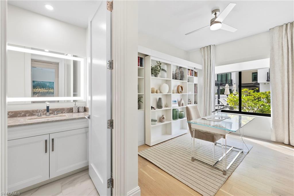 QUATTRO AT NAPLES SQUARE - Residential