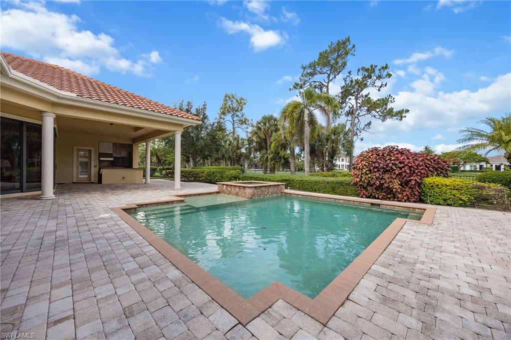 QUAIL WEST - Residential