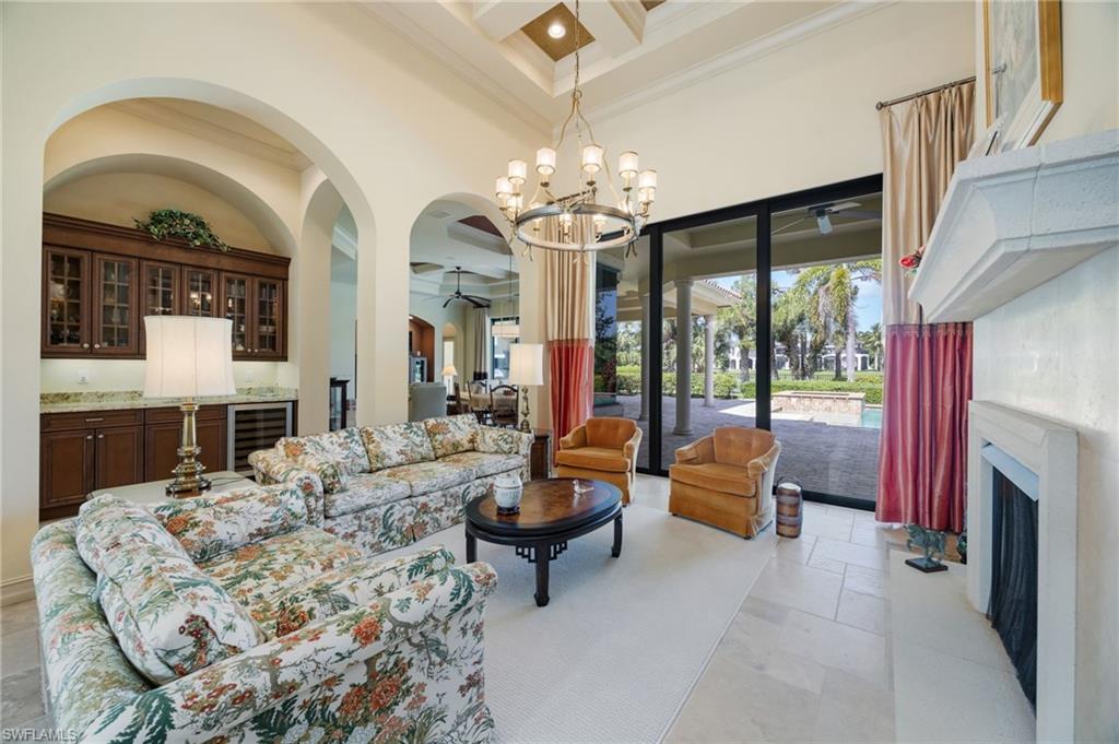 QUAIL WEST - Residential