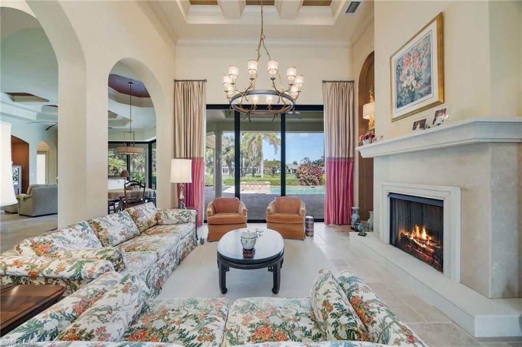 QUAIL WEST - Residential