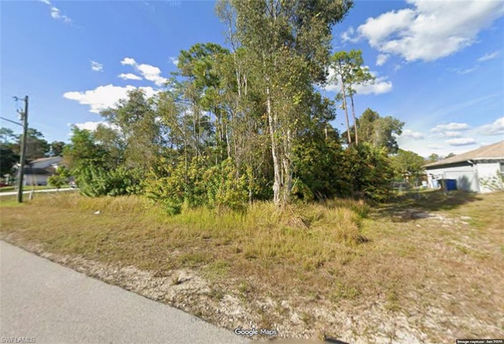 LEHIGH ACRES - Land