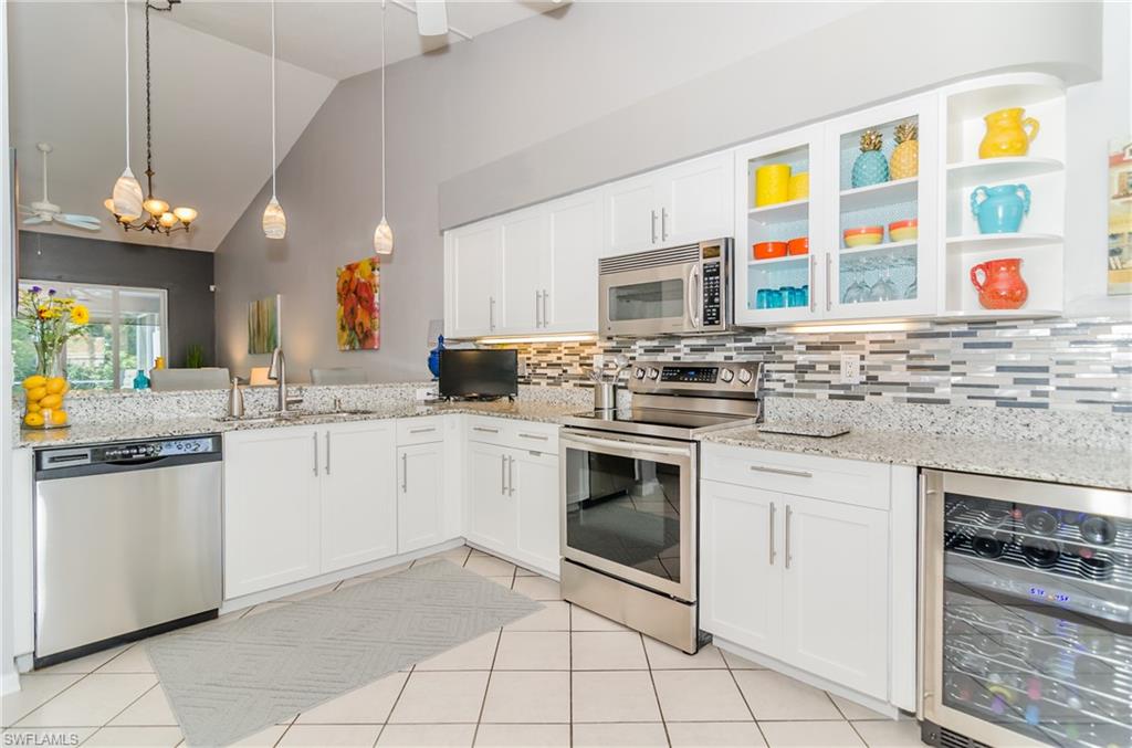 VILLAS AT GREENWOOD LAKE - Residential