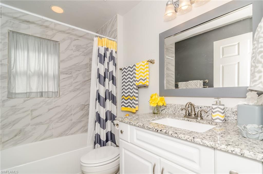 VILLAS AT GREENWOOD LAKE - Residential