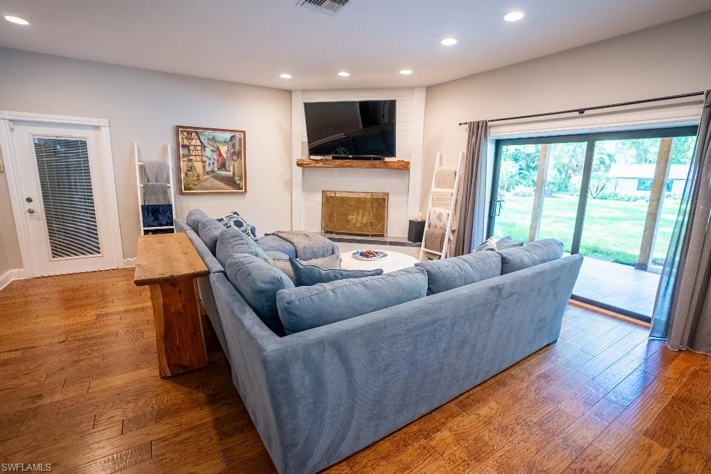 LOGAN WOODS - Residential