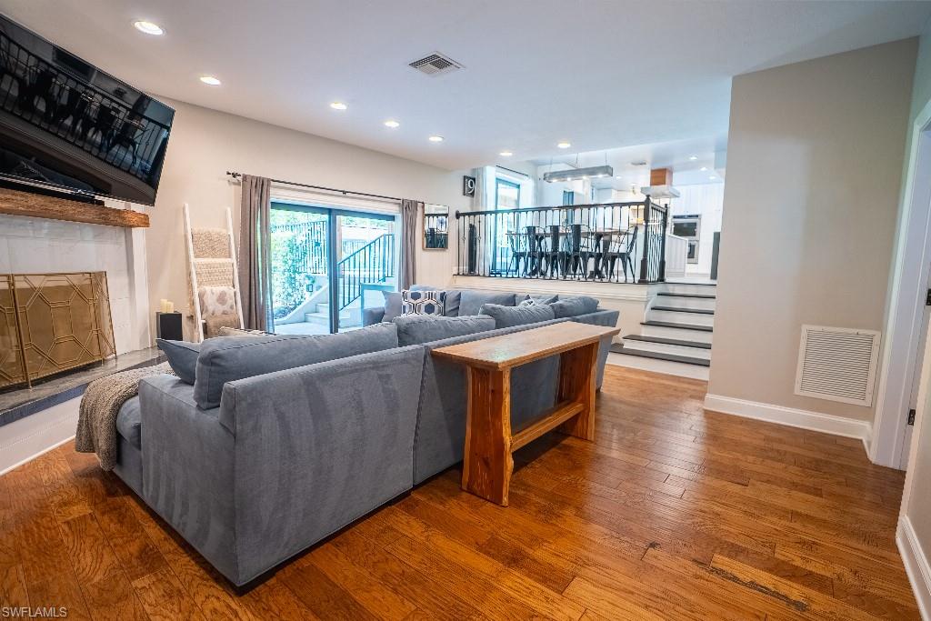 LOGAN WOODS - Residential