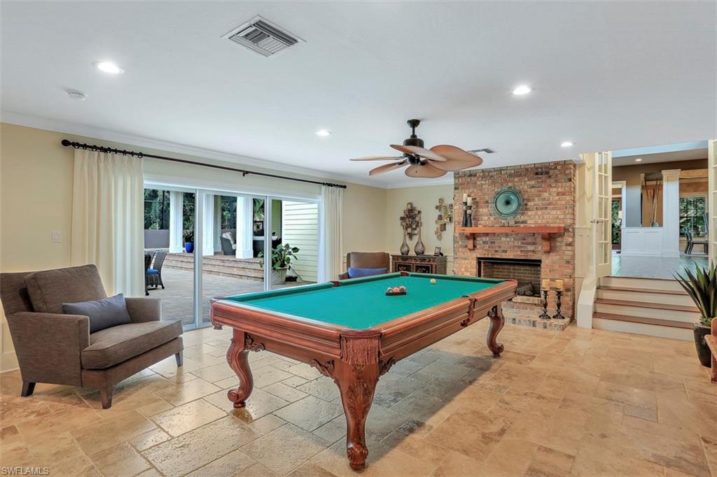 PINE RIDGE - Residential