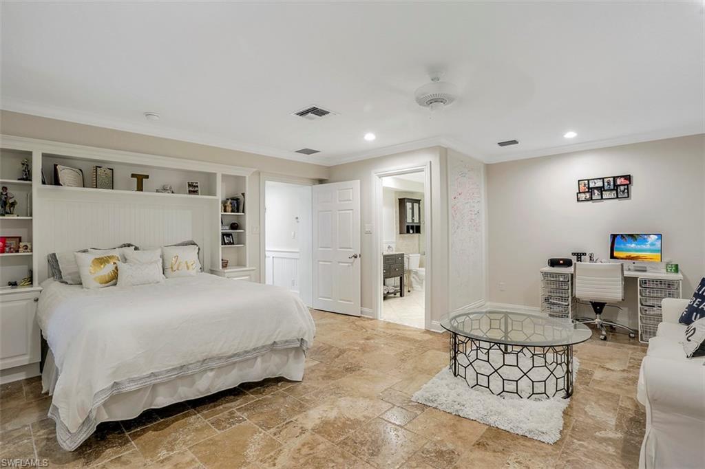 PINE RIDGE - Residential