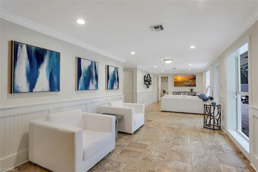 PINE RIDGE - Residential