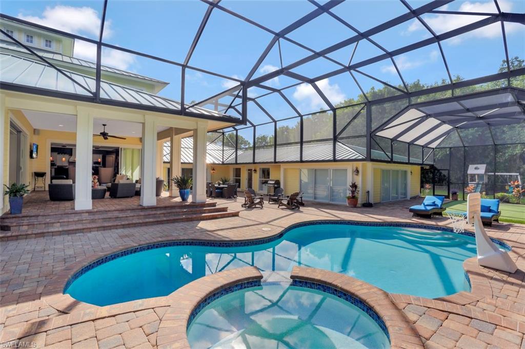 PINE RIDGE - Residential