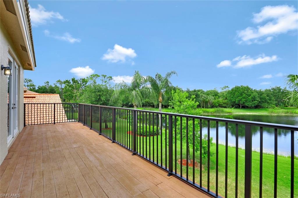SATURNIA LAKES - Residential